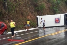 Morre terceira vítima de acidente entre carro e micro-ônibus em Branquinha