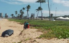 Atleta morre durante competição de handsurf