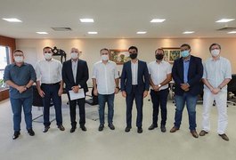 Renan Filho e JHC devem anunciar novas medidas de combate à pandemia
