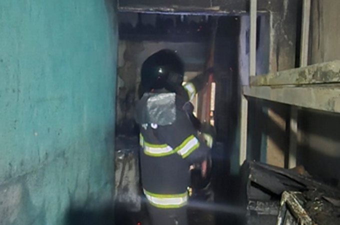 Incêndio destrói três cômodos e telhado de residência em São José da Laje