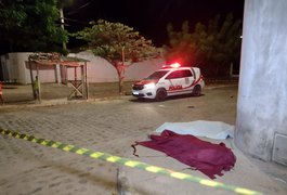 Dois jovens são executados com mais de 20 tiros em Arapiraca