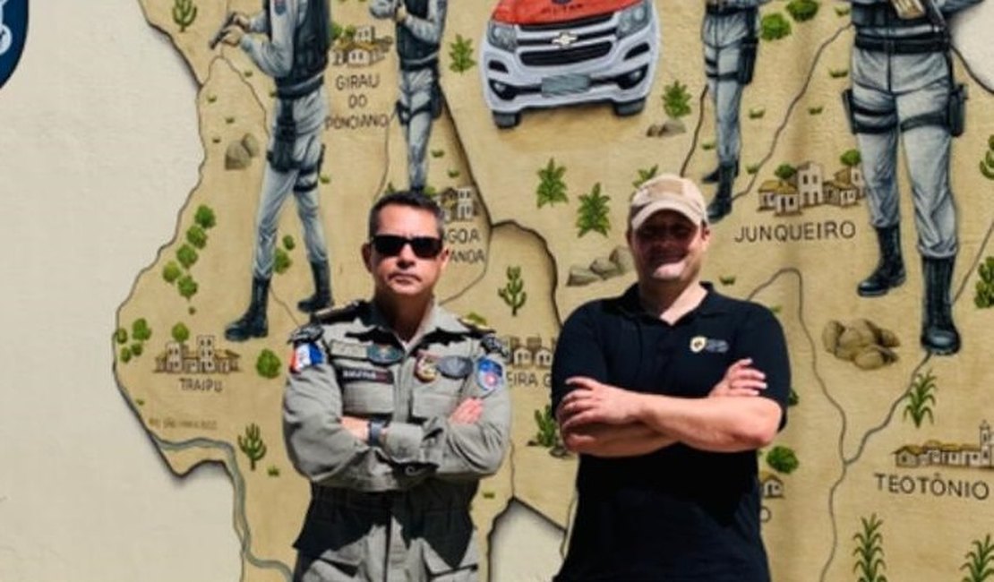 Major da polícia suíça, Gregory Schick, visita 3º BPM de Arapiraca