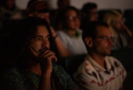 Cine Manguaba emociona Marechal Deodoro com homenagens, memória e cinema local: festival segue até domingo