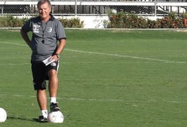 Beto Almeida é apresentado e já Comanda treino do ASA