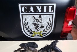 Foragido por homicídio em Girau do Ponciano, 'Babá' é preso com comparsa em Arapiraca; adolescente foi apreendido