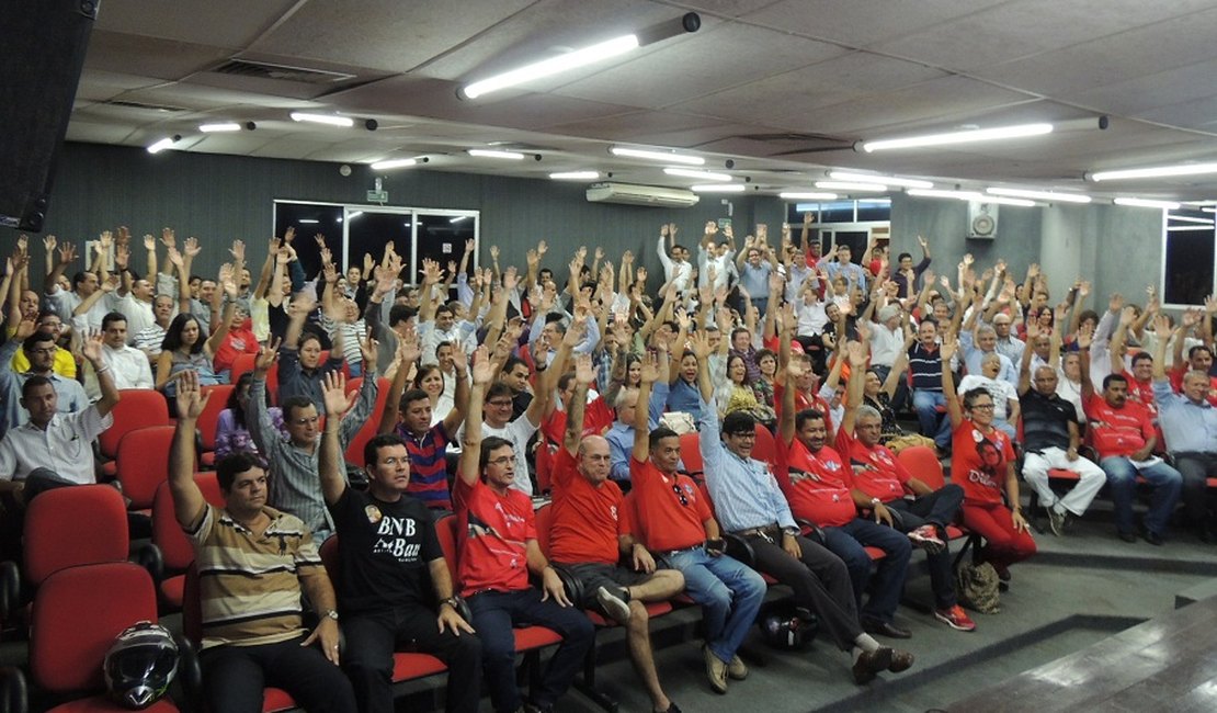 Bancários de Alagoas decidem se entram em greve nesta quinta-feira (01)