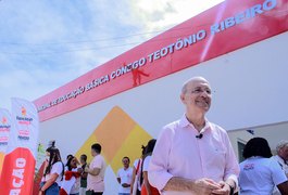 Pagamento Integral para professores contratados é garantido pelo prefeito Ronaldo Lopes