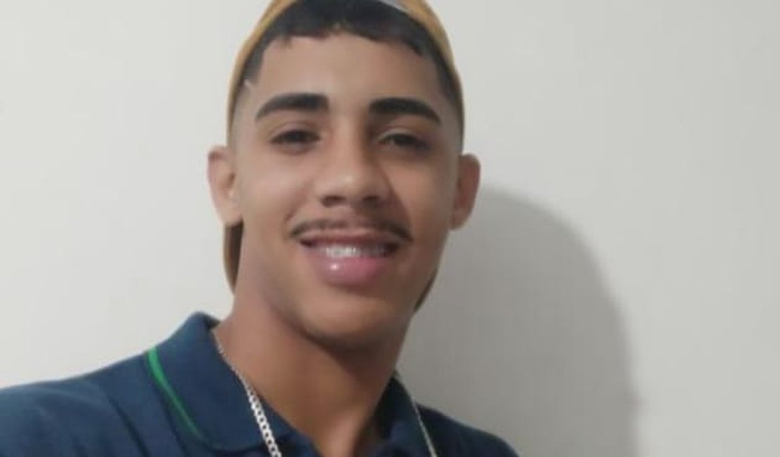 Jovem que morreu em capotamento de carro em Girau do Ponciano é identificado