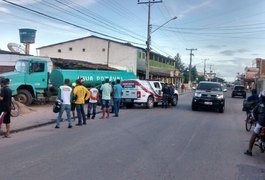 Motorista embriagado perde o controle e bate caminhão em muro