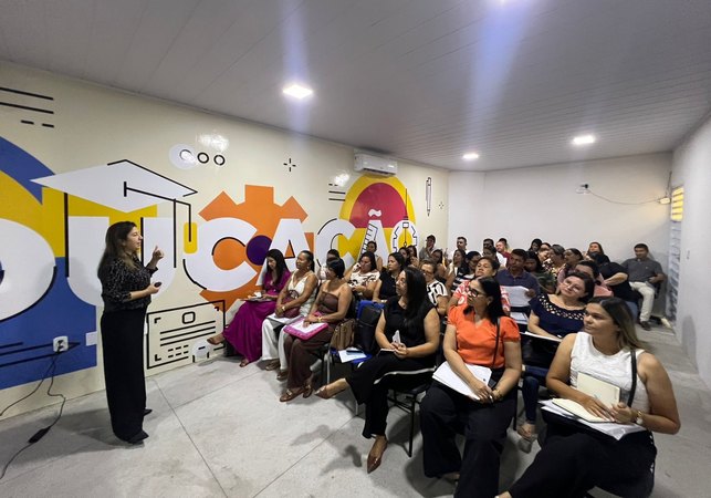 Prefeitura de Traipu realiza formação de diretores escolares