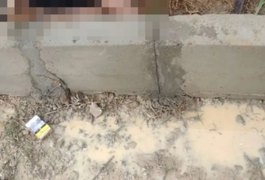 Jovem de 20 anos é assassinado em local que recebe obras de pavimentação, em Joaquim Gomes