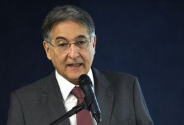 Supremo decide que Pimentel pode ser processado sem aval da Assembleia de Minas