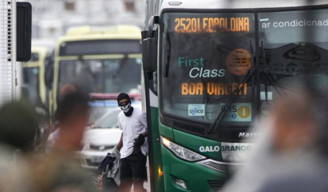 Governo investiga se sequestrador de ônibus queria ser morto pela polícia