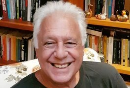 Vídeo. Antônio Fagundes é bloqueado no Instagram por enviar mais de 4 mil emojis a fãs