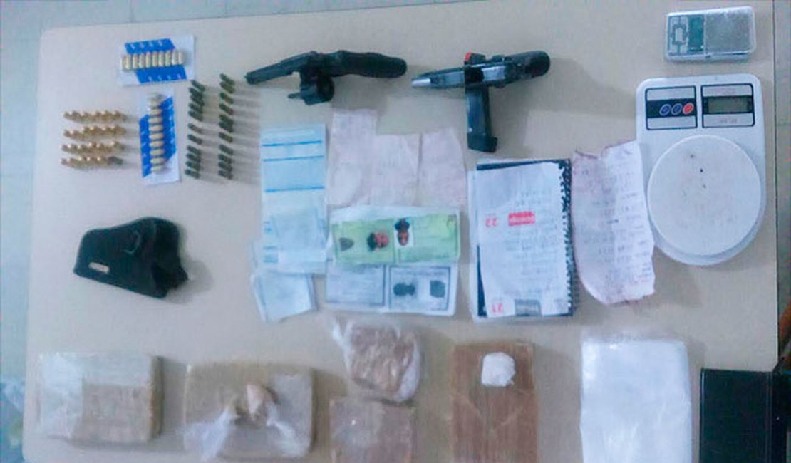 Polícia Civil apreende 3 kg de crack, armas e mais de 60 munições na capital