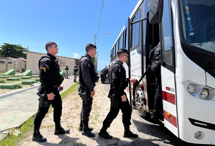 Militares alagoanos partem para Brasília para auxiliar na segurança da Esplanada dos Ministérios