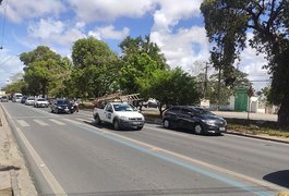 Idoso é atropelado ao atravessar avenida em Maceió