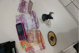 Idosa de 71 anos é presa mais uma vez suspeita de tráfico de drogas, em Teotônio Vilela