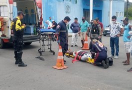Colisão entre moto e carro deixa condutor ferido em Palmeira dos Índios