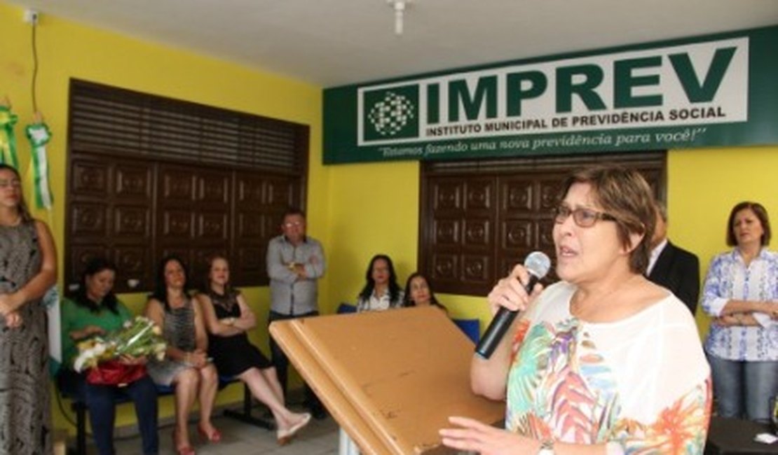 Instituto de Previdência convoca servidores aposentados