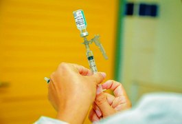 Casos de Covid-19 crescem em dezembro e Saúde alerta sobre importância da vacina, em Alagoas