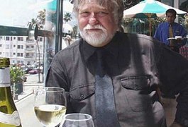 Morre Ron Cobb, criador do DeLorean de 'De Volta para o Futuro'