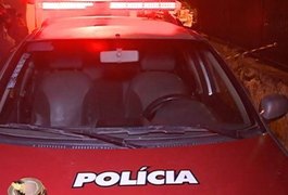 Jovem de 19 anos é resgatado pela PM após ser vítima de sequestro em Maceió