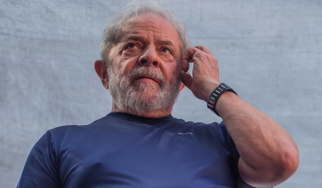 Lula diz a advogados que não quer ir para o regime semiaberto