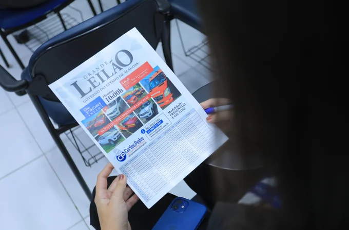 Seplag realiza leilão público de bens móveis