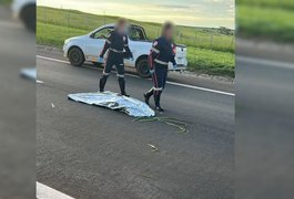 Mulher atropelada em rodovia é declarada morta pelo Samu, deixada na pista e reanimada minutos depois por socorrista