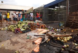 Vídeo. Barraca pega fogo e uma pessoa fica ferida no Mercado Público de Arapiraca