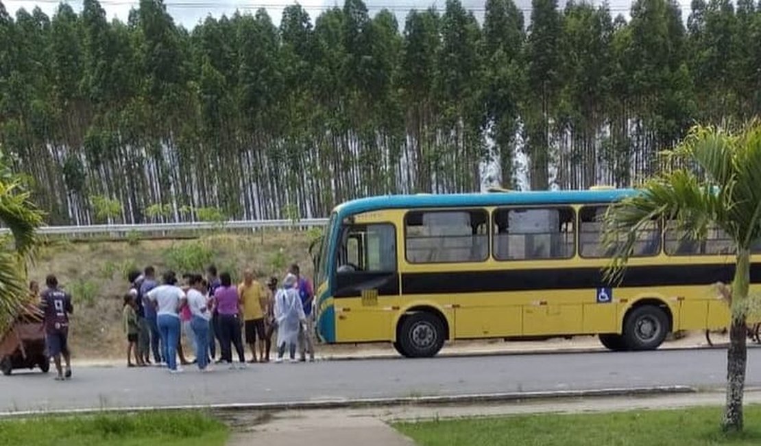 Ex-reeducando é morto a tiros dentro de ônibus em Alagoas