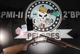 Ações da PM apreendem 20 armas de fogo e drogas na primeira semana de outubro, em Alagoas