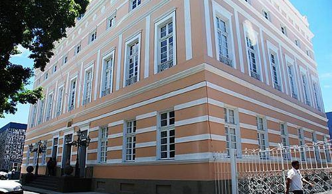 Governo encaminha à ALE projeto com previsão de orçamento de R$ 10 bi para 2017