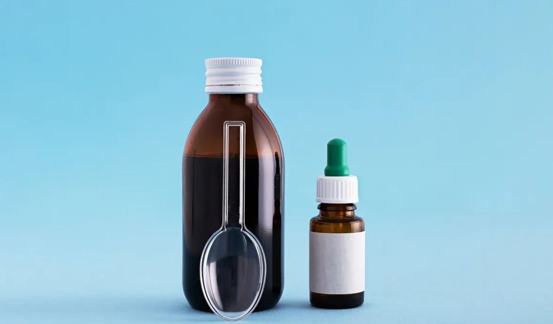 Anvisa manda retirar do mercado substância usada em xaropes para tosse