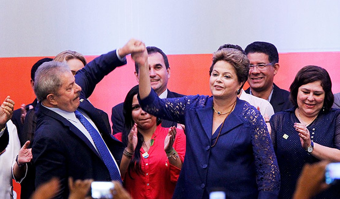 Lula promete ir as ruas pedir voto para Dilma a partir de março