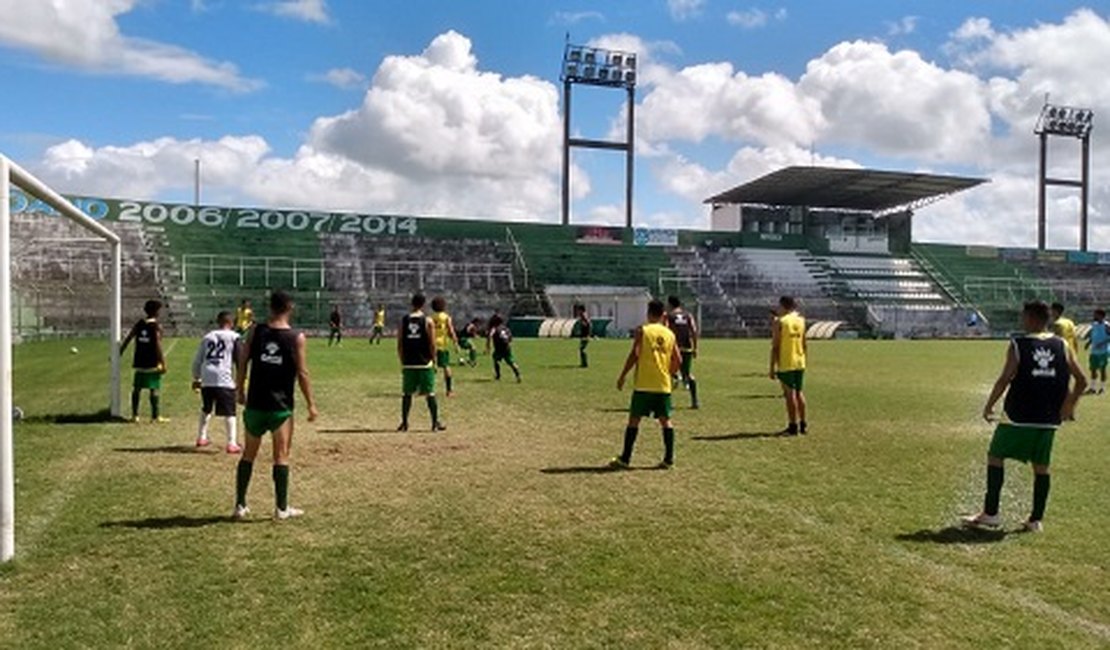 Elenco do Coruripe está pronto para o primeiro jogo da semifinal do Alagoano Sub-20