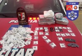 Homem de 28 anos é preso por tráfico de drogas durante abordagem a transporte por aplicativo, em Arapiraca