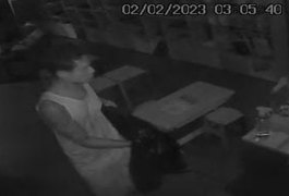 Vídeo. Criminoso arromba e furta loja de calçados infantis em Maceió