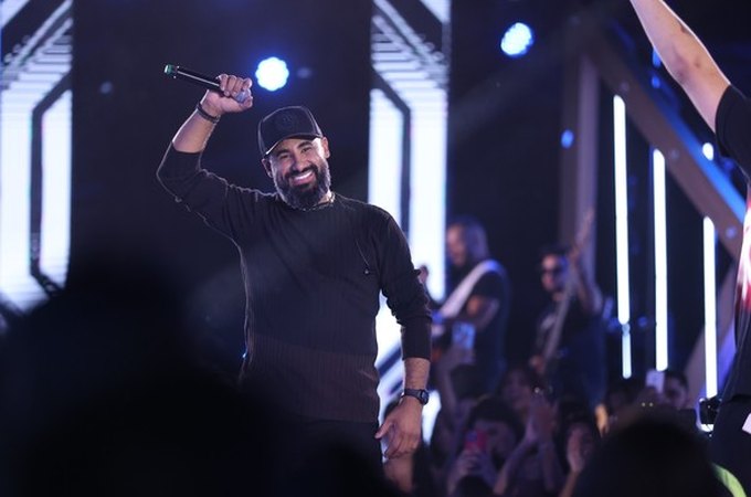 Cantor Raí Saia Rodada passa mal e é internado em hospital no RN