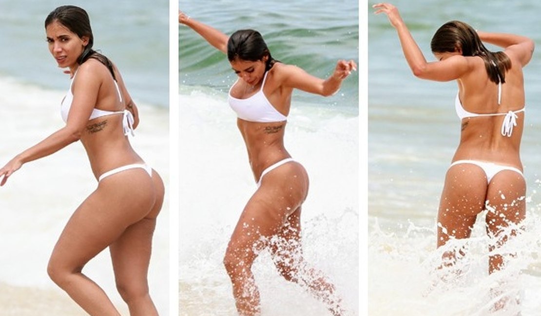 De biquíni fio-dental, Anitta aprova flagras de paparazzo: 'Tô me achando'