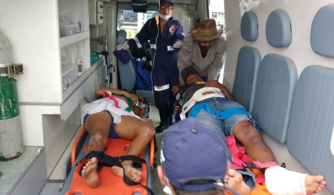 Casal fica ferido após acidente na BR-101, em Alagoas