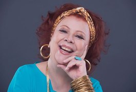 Com mais de 50 anos de carreira, morre Beth Carvalho, aos 72