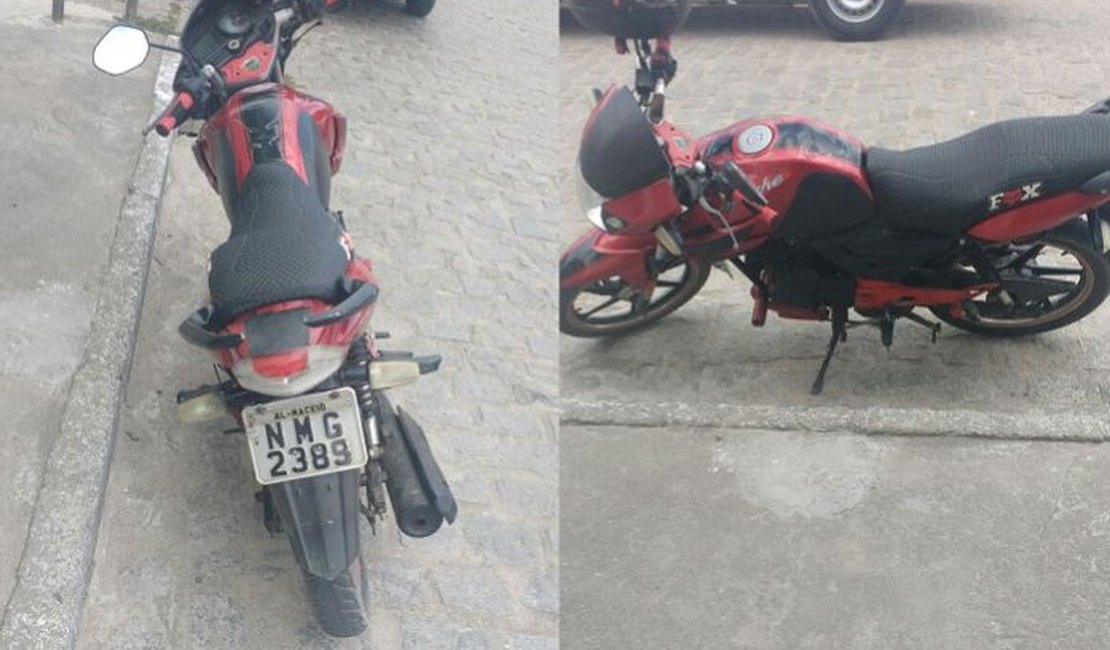 Polícia apreende menor que furtou moto de estacionamento de shopping