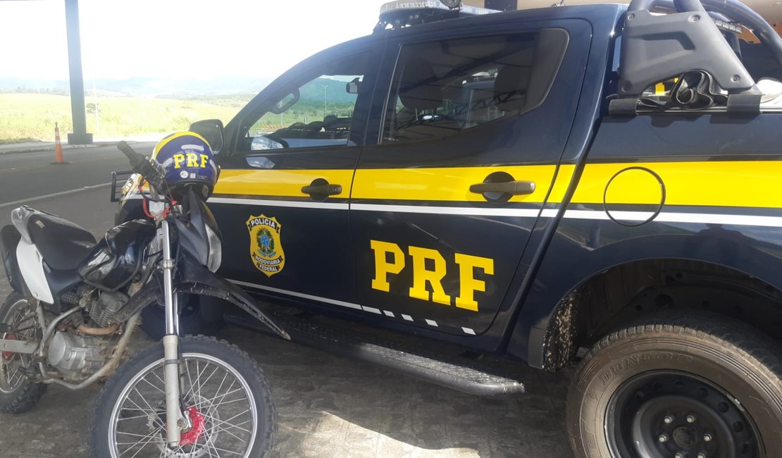 Homem é preso pela PRF por conduzir motocicleta com motor trocado em União dos Palmares