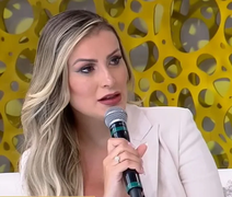 Andressa Urach conta que Igreja Universal a traumatizou: 'Fiquei cega'