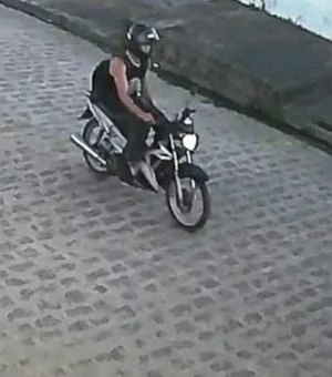 Vítimas denunciam motociclista que está assediando várias mulheres em Arapiraca