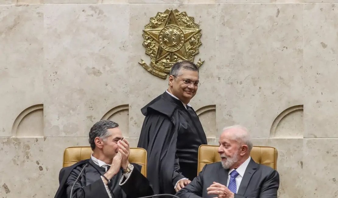 Flávio Dino toma posse como ministro do Supremo Tribunal Federal