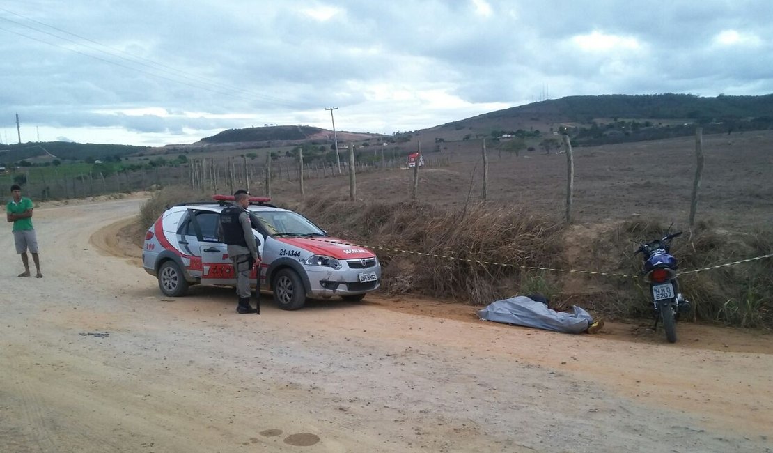 Homem é assassinado a tiros na zona rural de Arapiraca