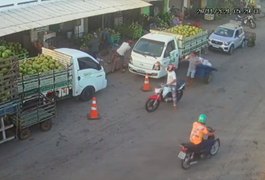 Zé do coco: Câmera flagra momento em que comerciante é assassinado; assista